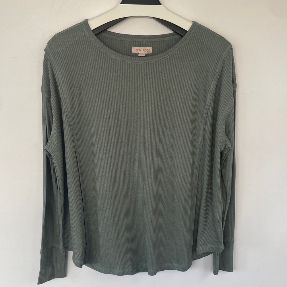 Knox Rose Sage Green Long Sleeve Tee Ribbed Lagenlook Top Exposed Seam Medium
